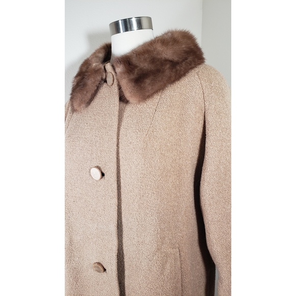 💥CLOSING SALE💥Vintage Union, Fur Collared Coat - Picture 2 of 8